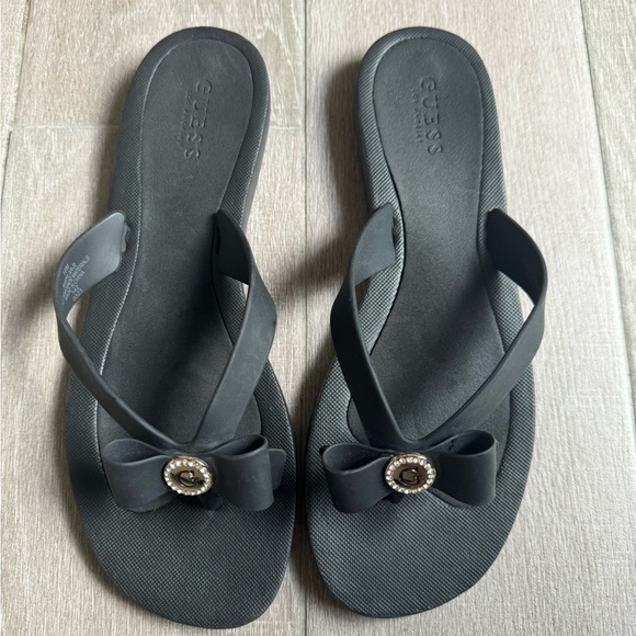 GUESS Bow Black Logo Swarovski Flip Flop Sandals Size 10 - Picture 2 of 9